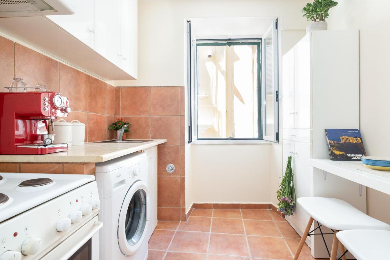 Old Town Gem - Elegant Guilford Apartment Corfu  Eksteriør billede