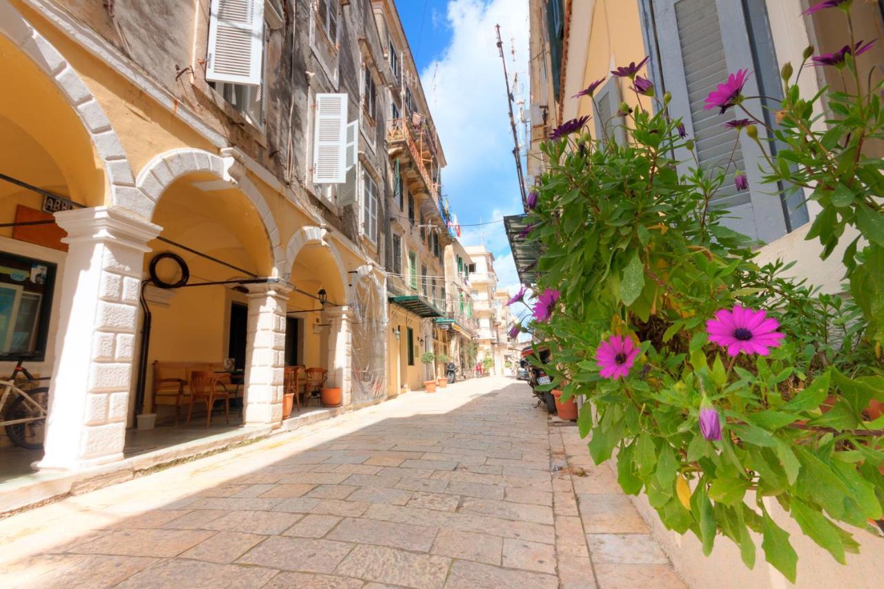 Old Town Gem - Elegant Guilford Apartment Corfu  Eksteriør billede