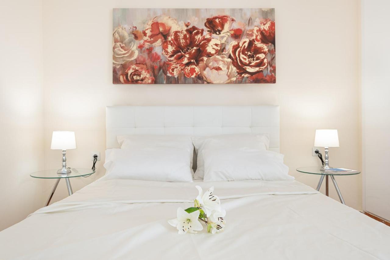 Old Town Gem - Elegant Guilford Apartment Corfu  Eksteriør billede
